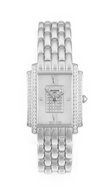 Lot 2121 - Patek Philippe: A Good Lady's 18 Carat White...