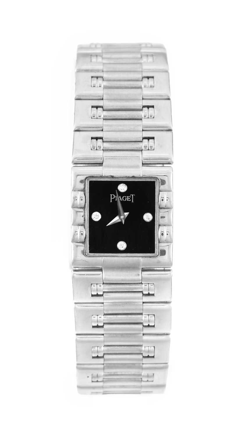 Lot 2118 - Piaget: A Lady's 18 Carat White Gold...