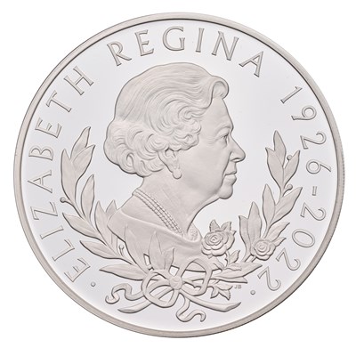 Lot 453 - UK, Fine Silver Proof 10oz Coin 2022, face...
