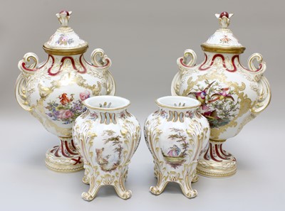 Lot 232 - A Pair of Samson-Chelsea Porcelain Pedestal...