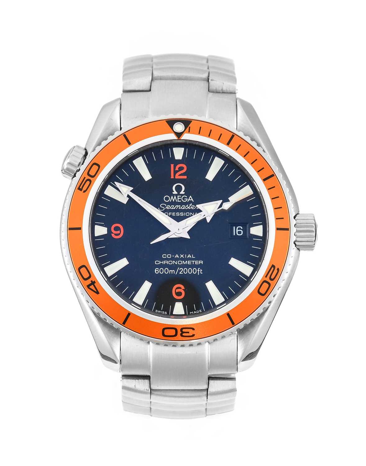 Lot 2176 - Omega: A Stainless Steel Automatic Calendar...