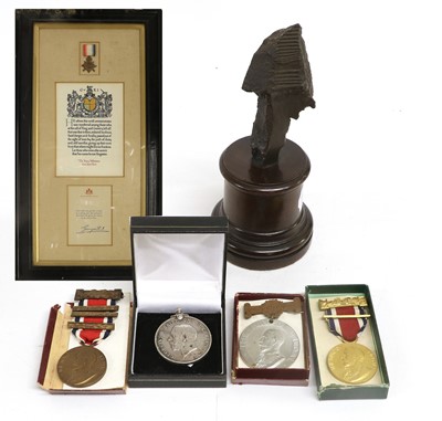 Lot 2 - A Royal Fleet Reserve Long Service and Good...