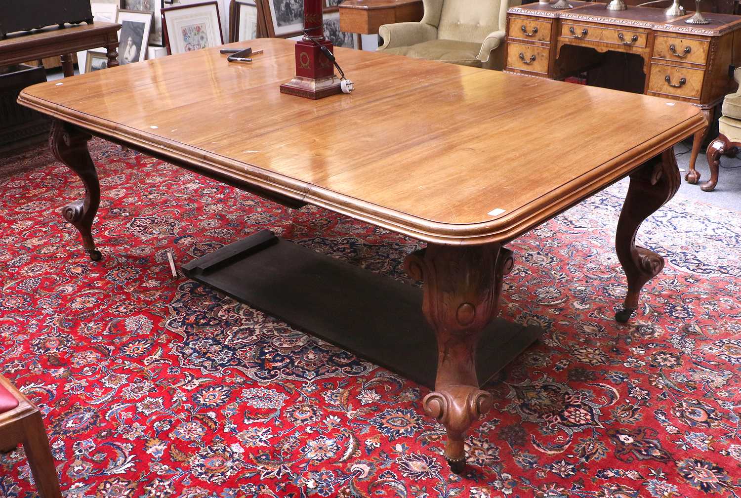 Lot 1425 - A Victorian Wind Out Dining Table, with