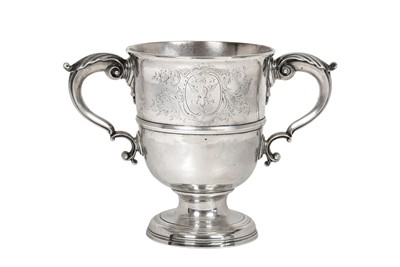 Lot 2007 - A George III Irish Silver Two-Handled Cup