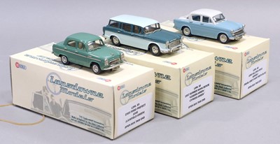 Lot 386 - Lansdowne Models Three 1:43 Scale Models