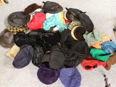 Lot 1219 - Circa 1940s and Later Ladies Hats comprising...