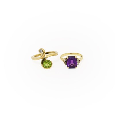 Lot 280 - A 9 Carat Gold Peridot and Diamond Ring,...