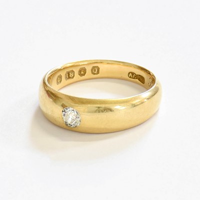 Lot 220 - An 18 Carat Gold Diamond Solitaire Ring, the...