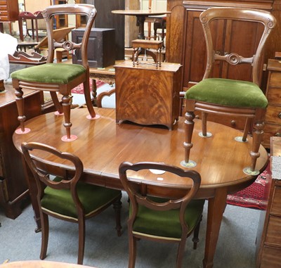 Lot 1464 - A Late 19th Century Mahogany Extending Dining...