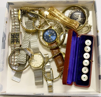 Lot 133 - A Small Quantity of Jewellery and Watches,...