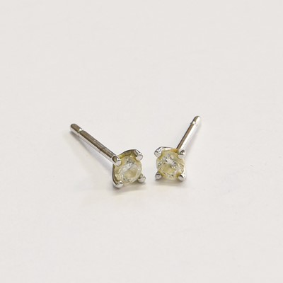 Lot 211 - A Pair of Diamond Solitaire Earrings, the...