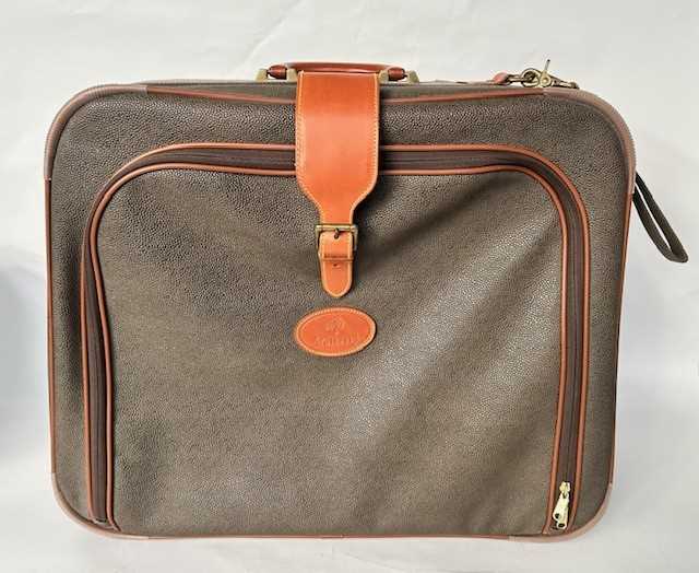 Lot 1051 - Mulberry Mole Scotchgrain Rolling Suitcase,...