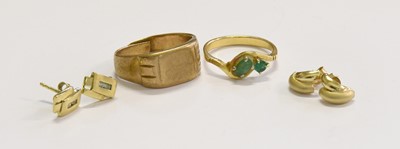 Lot 216 - A Small Quantity of Jewellery, comprising of...