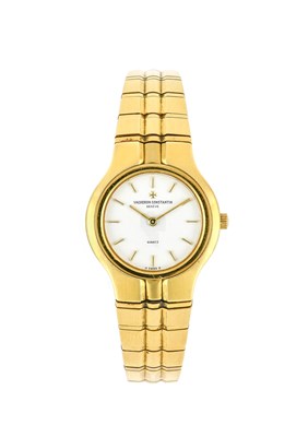 Lot 2187 - Vacheron Constantin: A Lady's 18 Carat Gold...