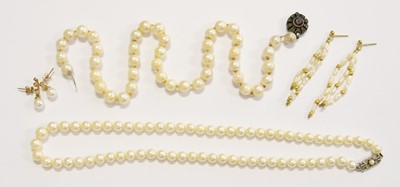 Lot 259 - A Small Quantity of Cultured Pearl Jewellery,...