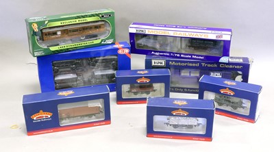 Lot 236 - Rapido Trains OO Gauge LNER Dynamometer Car