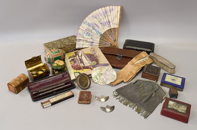 Lot 227 - Assorted Collectable Items, comprising: two...