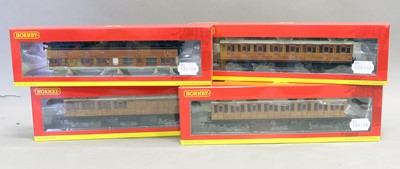 Lot 219 - Hornby (China) OO Gauge LNER Coaches