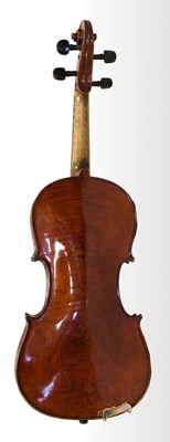 Lot 32 - Violin
