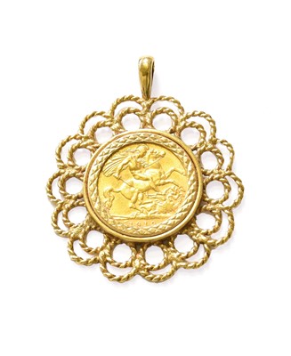 Lot 463 - A Half Sovereign Pendant, dated 1910, mounted...