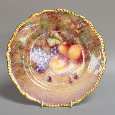 Lot 183 - A Royal Worcester Porcelain Plate, 1960s, by S,...