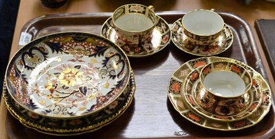 Lot 400 - A Royal Crown Derby Imari trio, two cups and saucers, two plates and a dish