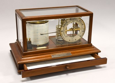 Lot 129 - A G Baines (Harrogate) Barograph