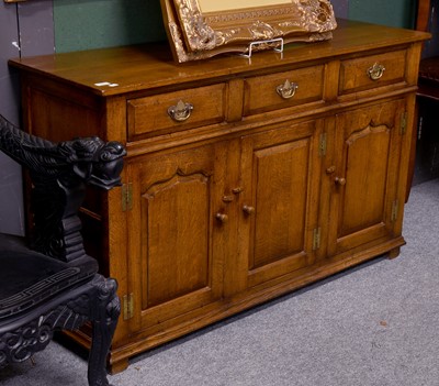 Lot 1353 - A Siesta, Newcastle Oak Three Drawer Dresser...