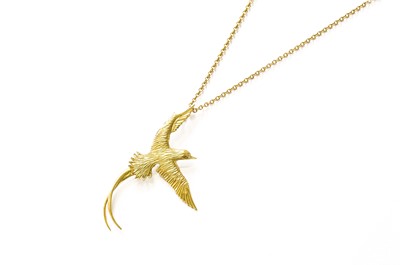 Lot 438 - A Bird of Paradise Pendant on Chain, pendant...