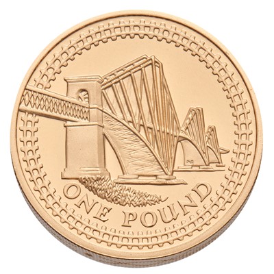 Lot 84 - UK, Gold Proof One Pound 2004, featuring the...