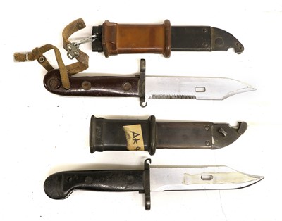 Lot 284 - A German KCB77 M9 Combat Knife, unmarked, the...