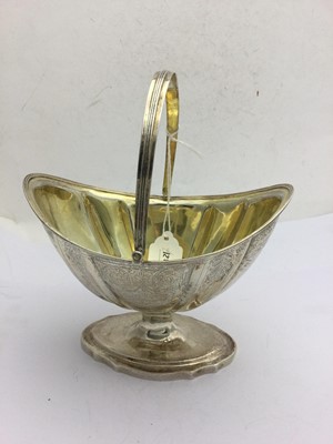 Lot 2014 - A George III Silver Sugar-Bowl
