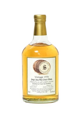 Lot 3206 - Caol Ila 1976 19 Year Old Single Islay Malt...