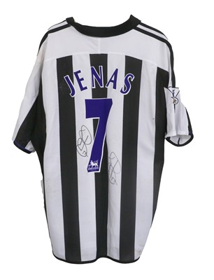 Lot 39 - Newcastle United Signed Shirt