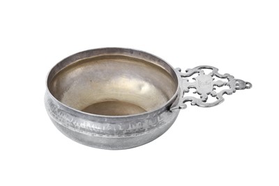 Lot 2002 - A George I Silver Porringer