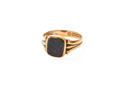 Lot 245 - A 15 Carat Gold Bloodstone Signet Ring, finger...