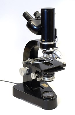 Lot 111 - Ernst Leitz Binocular Microscope