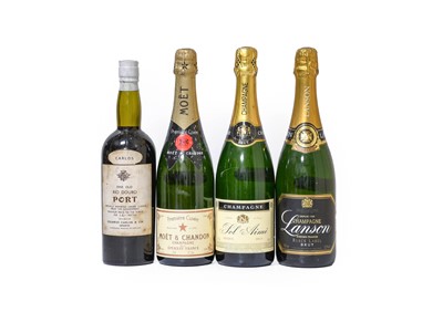 Lot 3123 - Möet & Chandon Première Cuvée NV Champagne...