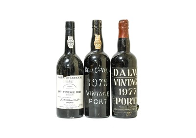 Lot 3112 - Smith Woodhouse 1977 Vintage Port (one bottle),...