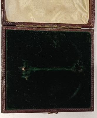 Lot 298 - An Arts & Crafts Brooch, dated 1914, cloisonné...