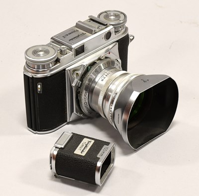 Lot 184 - Voigtlander Prominent Camera