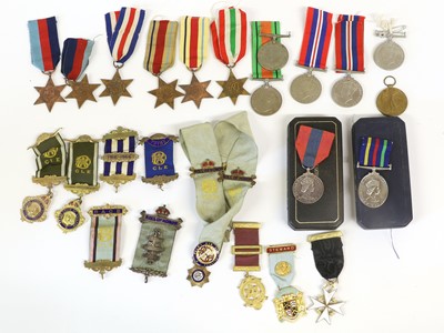 Lot 76 - A Collection of Fifteen British Medals,...