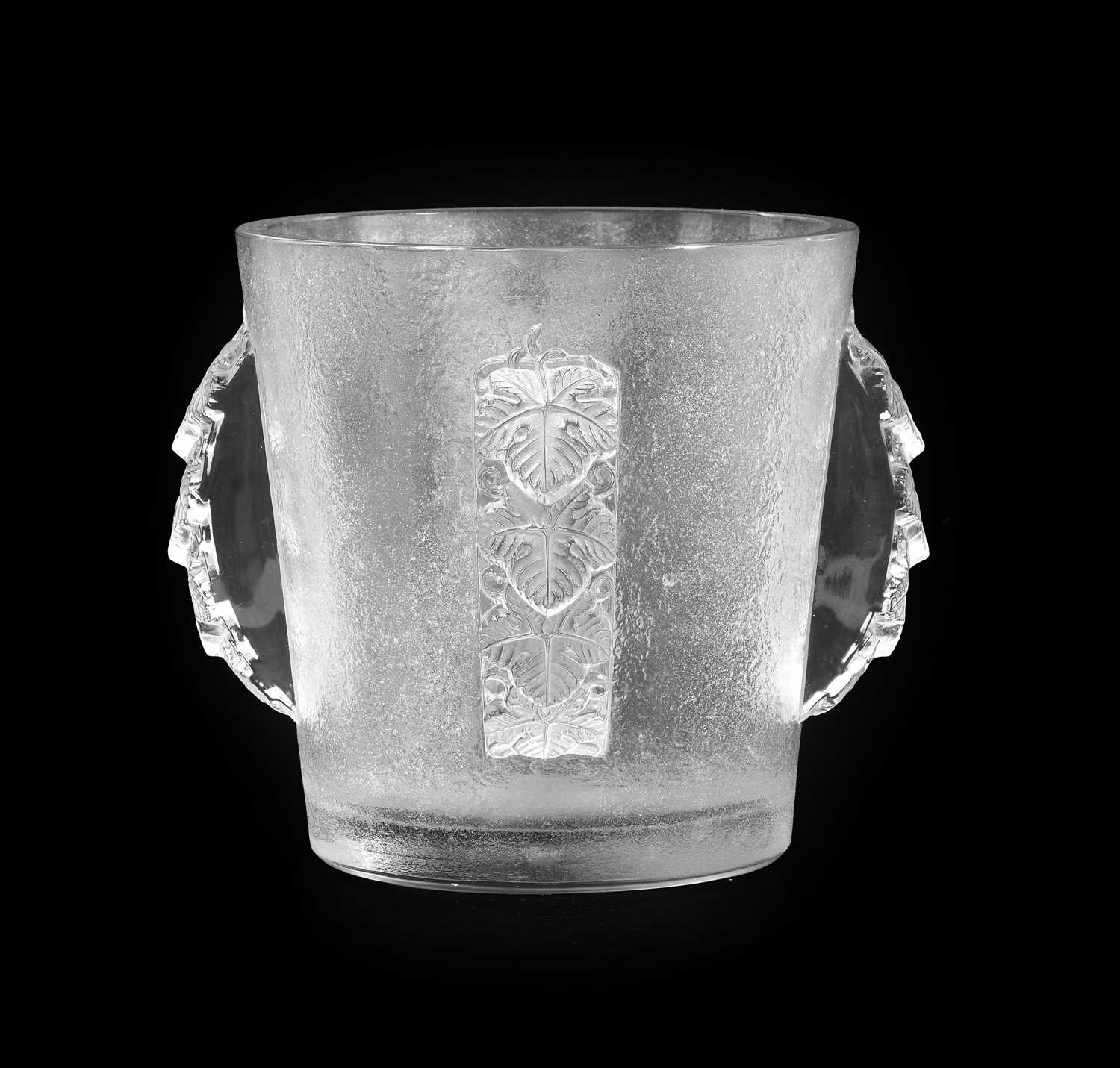 Lot 342 - René Lalique (French, 1860-1945): A Frosted...