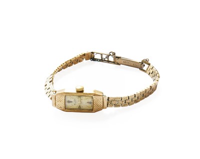 Lot 229 - A Lady's 9 Carat Gold Rotary Wristwatch