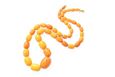 Lot 189 - A Graduated Amber Necklace, length 76cm (a.f.)