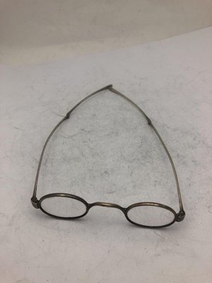 Lot 2044 - A Pair of George IV Silver Spectacles in a Silver-Mounted Shagreen Case
