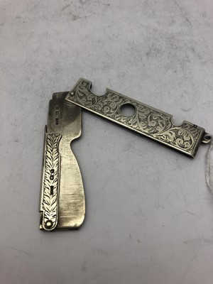 Lot 2052 - A George V Silver 'Jigger' Multi-Tool