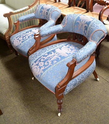 Lot 775 - A pair of Edwardian tub chairs