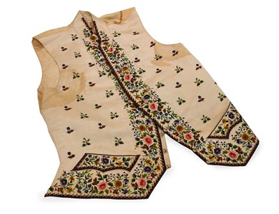 Lot 2121 - Early 19th Century Gents Cream Silk Waistcoat,...