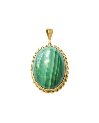 Lot 307 - A 9 Carat Gold Malachite Pendant, the oval...